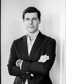 THERUS_retrato_Miguel_221128_oficina_madrid_pazsriphova_seleccion_web_PSS_6720-BN